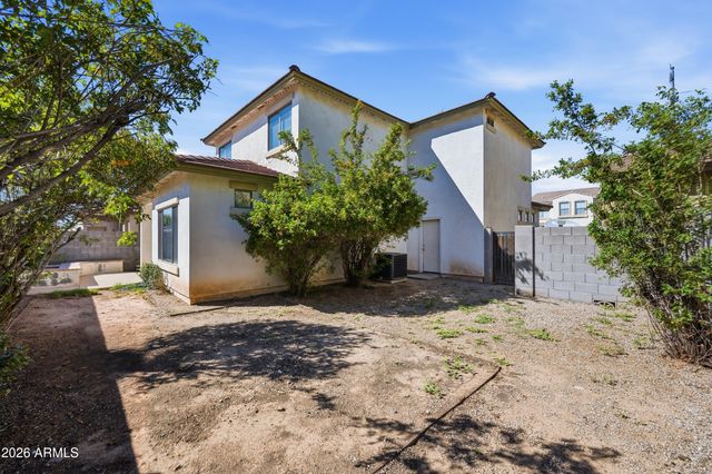 5209 W Shaw Butte Drive, Glendale, AZ 85304
