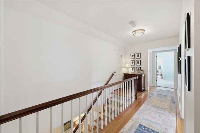 1228 E Overbluff Rd, Spokane, WA 99203