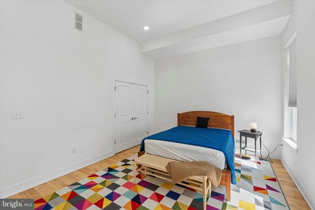 2720 W CABOT ST, Philadelphia, PA 19121