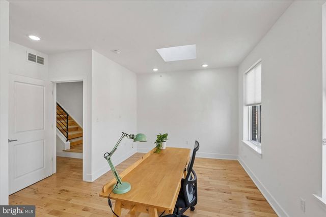 2720 W CABOT ST, Philadelphia, PA 19121