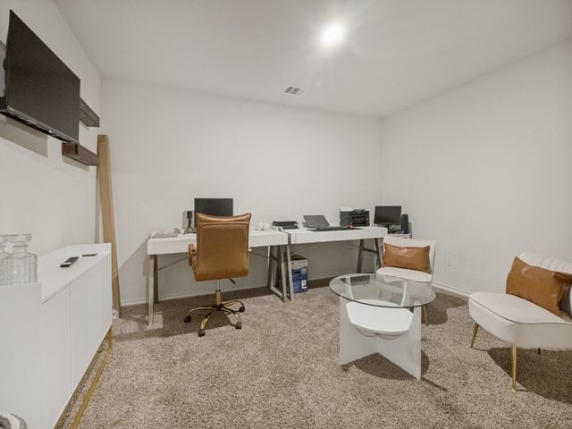 510 Woodhaven Drive, Waxahachie, TX 75165