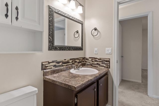 1292 Deblin Dr, Miami Twp, OH 45150