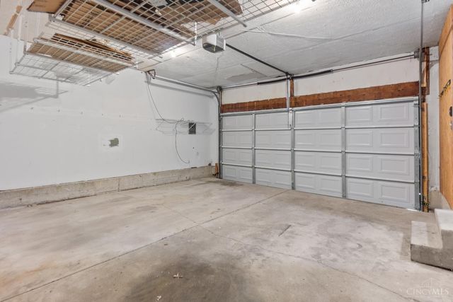1292 Deblin Dr, Miami Twp, OH 45150