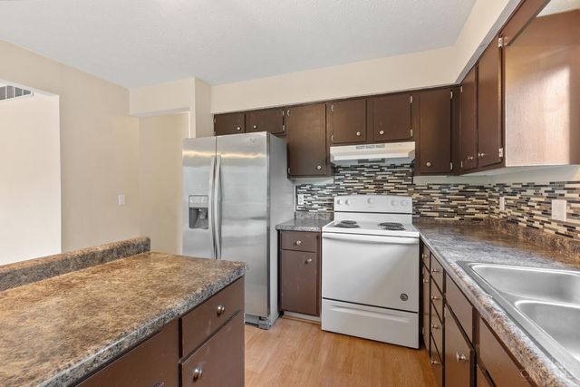 1292 Deblin Dr, Miami Twp, OH 45150
