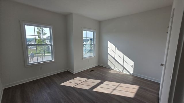 1002 Whistler Way, Adams Twp, PA 16046