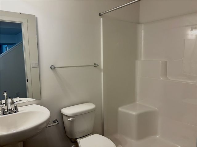 1002 Whistler Way, Adams Twp, PA 16046