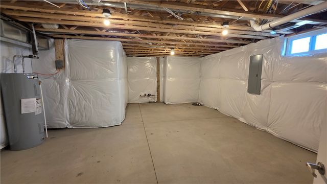 1002 Whistler Way, Adams Twp, PA 16046