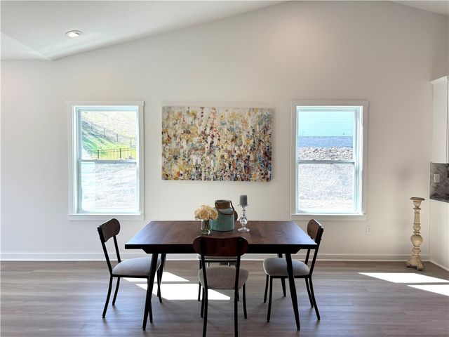 1002 Whistler Way, Adams Twp, PA 16046