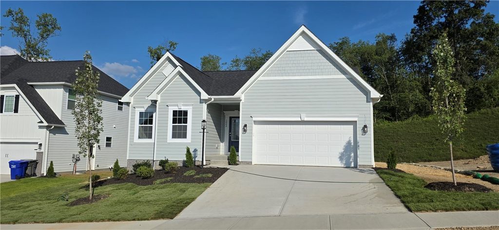 1002 Whistler Way, Adams Twp, PA 16046