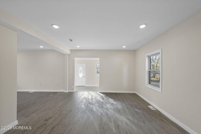 83 Church Street, Keansburg, NJ 07734