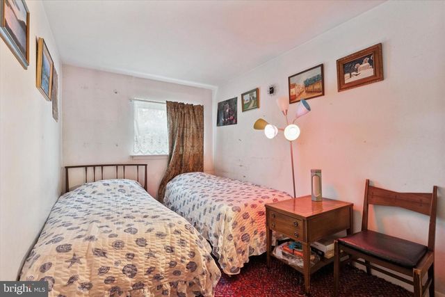 2127 HOFFNAGLE ST, Philadelphia, PA 19152