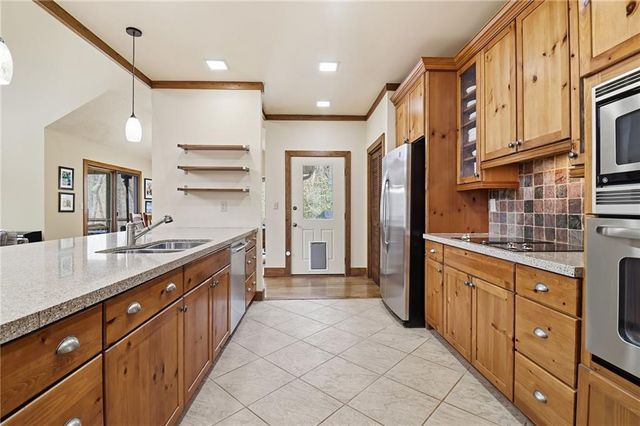 4593 Wilderness Parkway, Big Canoe, GA 30143