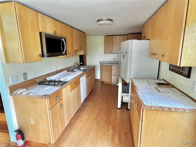 125 South Shore Road, Macomb, NY 13642