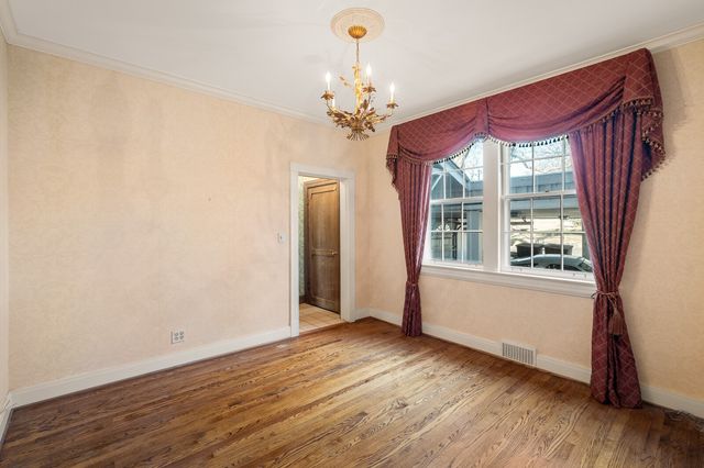 2304 Woodmont Blvd, Nashville, TN 37215