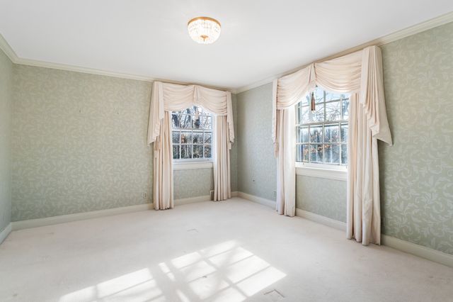 2304 Woodmont Blvd, Nashville, TN 37215