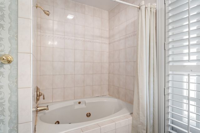 2304 Woodmont Blvd, Nashville, TN 37215