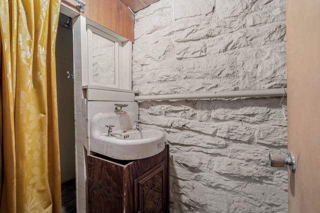 2304 Woodmont Blvd, Nashville, TN 37215