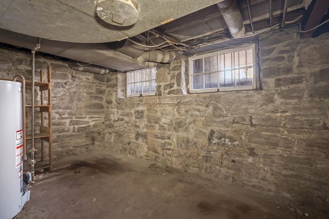 2304 Woodmont Blvd, Nashville, TN 37215