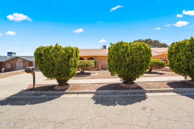 4524 Croton Circle, El Paso, TX 79924