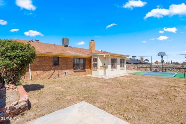 4524 Croton Circle, El Paso, TX 79924