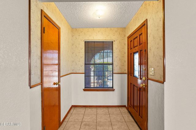 4524 Croton Circle, El Paso, TX 79924