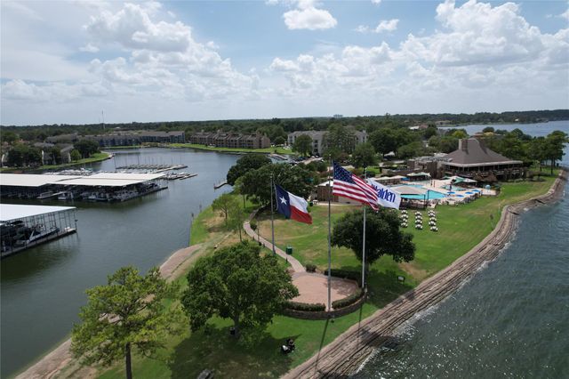 12800 Melville Drive 306, Montgomery, TX 77356