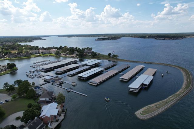 12800 Melville Drive 306, Montgomery, TX 77356