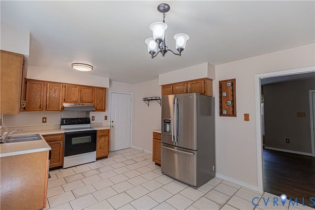 6325 Oldbern Rd, Chesterfield, VA 23832