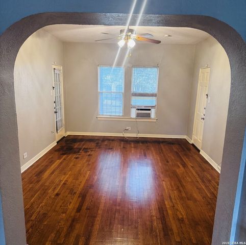 409 W Lynwood Ave Apt 1, San Antonio, TX 78212