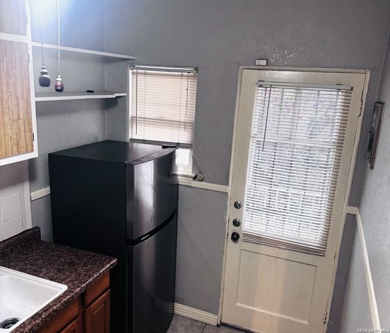 409 W Lynwood Ave Apt 1, San Antonio, TX 78212