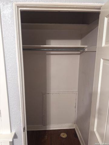 409 W Lynwood Ave Apt 1, San Antonio, TX 78212