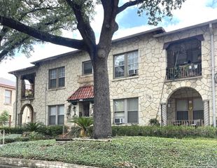 409 W Lynwood Ave Apt 1, San Antonio, TX 78212