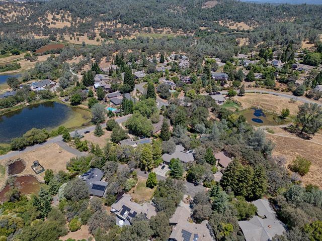8860 Auburn Valley Rd, Auburn, CA 95602