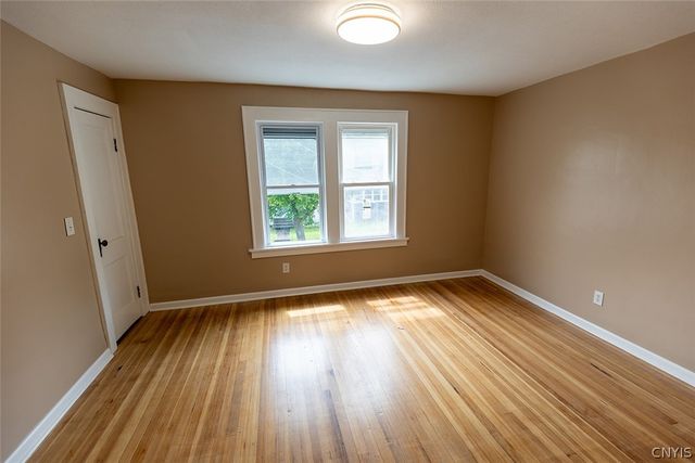 107 Wilmore Place, Syracuse, NY 13208