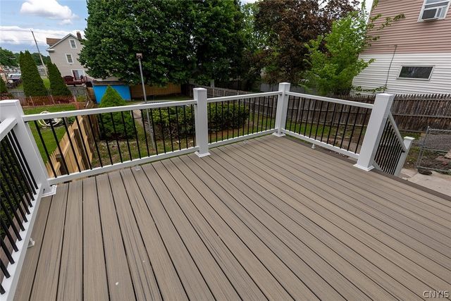 107 Wilmore Place, Syracuse, NY 13208