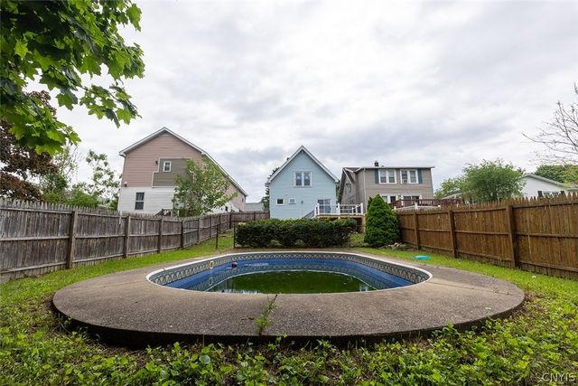 107 Wilmore Place, Syracuse, NY 13208