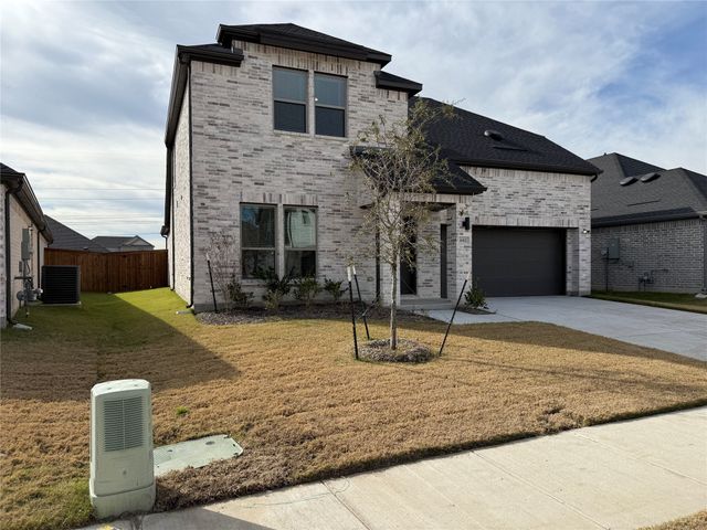 682 Briar Drive, Lavon, TX 75166