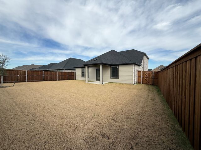 682 Briar Drive, Lavon, TX 75166