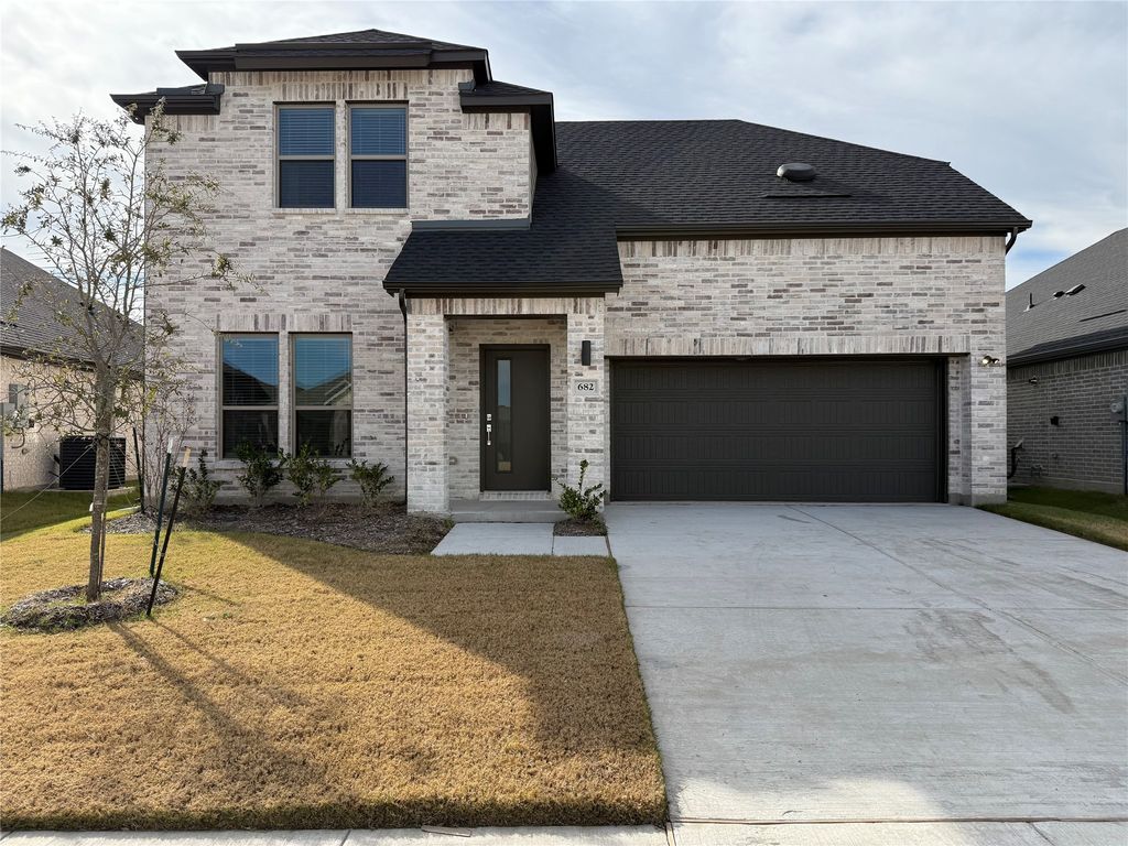 682 Briar Drive, Lavon, TX 75166