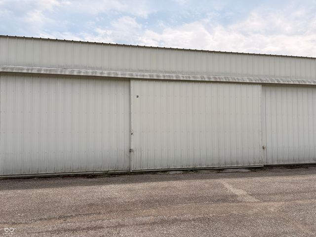1710 Cessna Boulevard, Martinsville, IN 46151