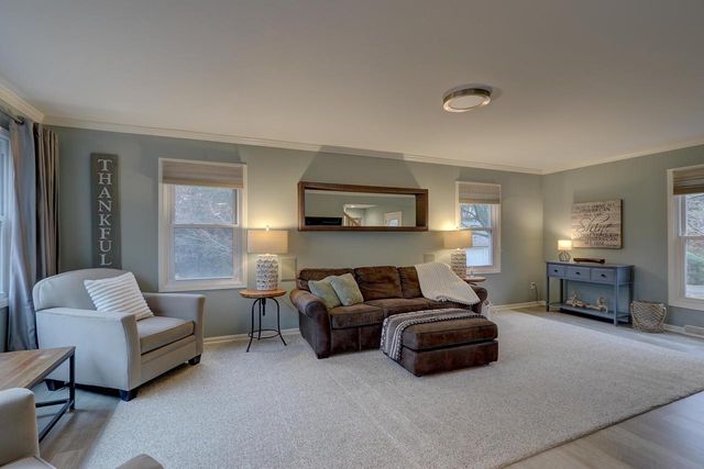 546 Herford DRIVE, Wales, WI 53183