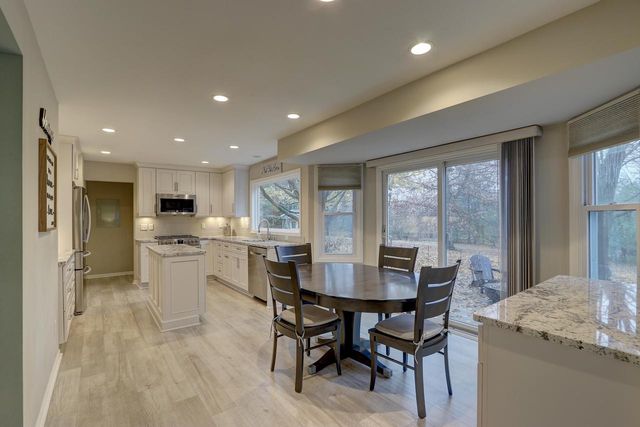 546 Herford DRIVE, Wales, WI 53183