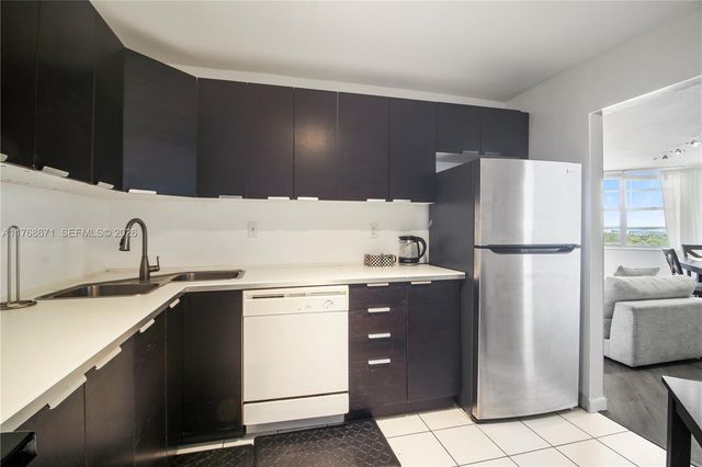 2750 NE 183rd Street 1207, Aventura, FL 33160