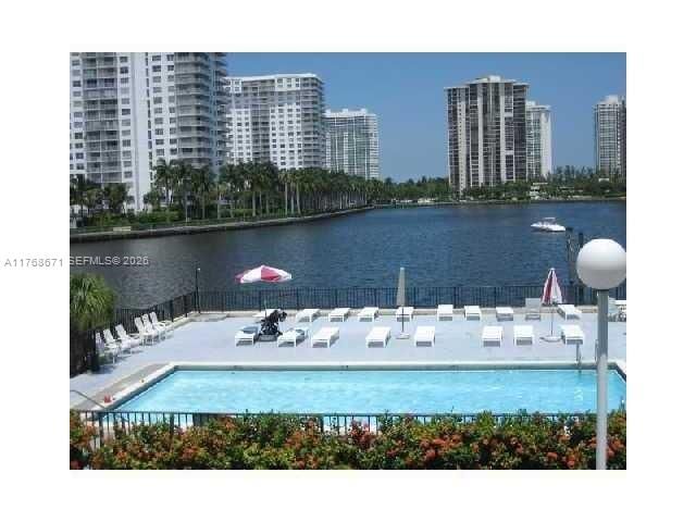 2750 NE 183rd Street 1207, Aventura, FL 33160