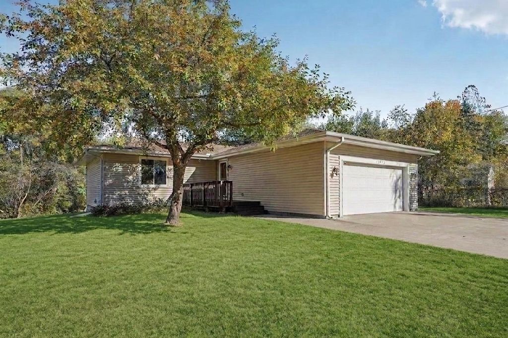 17452 Hiawatha Beach Drive NE, Ham Lake, MN 55304