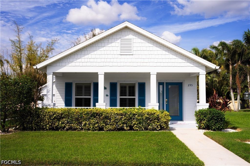 Image 1 of property listing at 295 Destiny CIR, Cape Coral, FL 33990