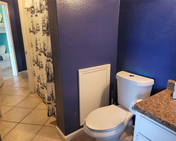 9520 Seawall Boulevard 225, Galveston, TX 77554