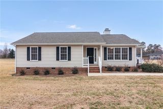 2902 Spencers Way, Browns Summit, NC 27214