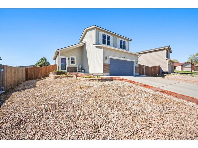 7323 Willowdale Dr, Fountain, CO 80817