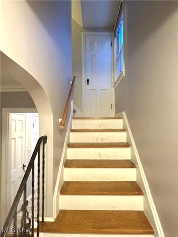 3745 Northwood Road, University Heights, OH 44118